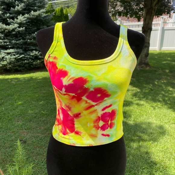 Medium crop - Picture 1 of 1